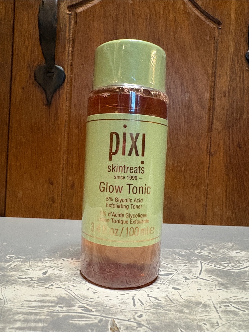 Pixi Skintreats Glow Tonic 5% Glycolic Acid Exfoliating Toner 100ml / 3.4oz
